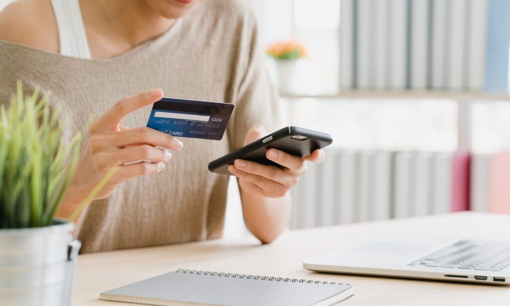 Want to 'Stack' Credit Card Rewards? These Tools Can Help
