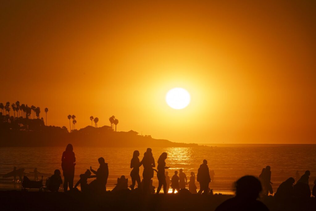 Here Are the Best Days to Book Your Spring Break Getaway