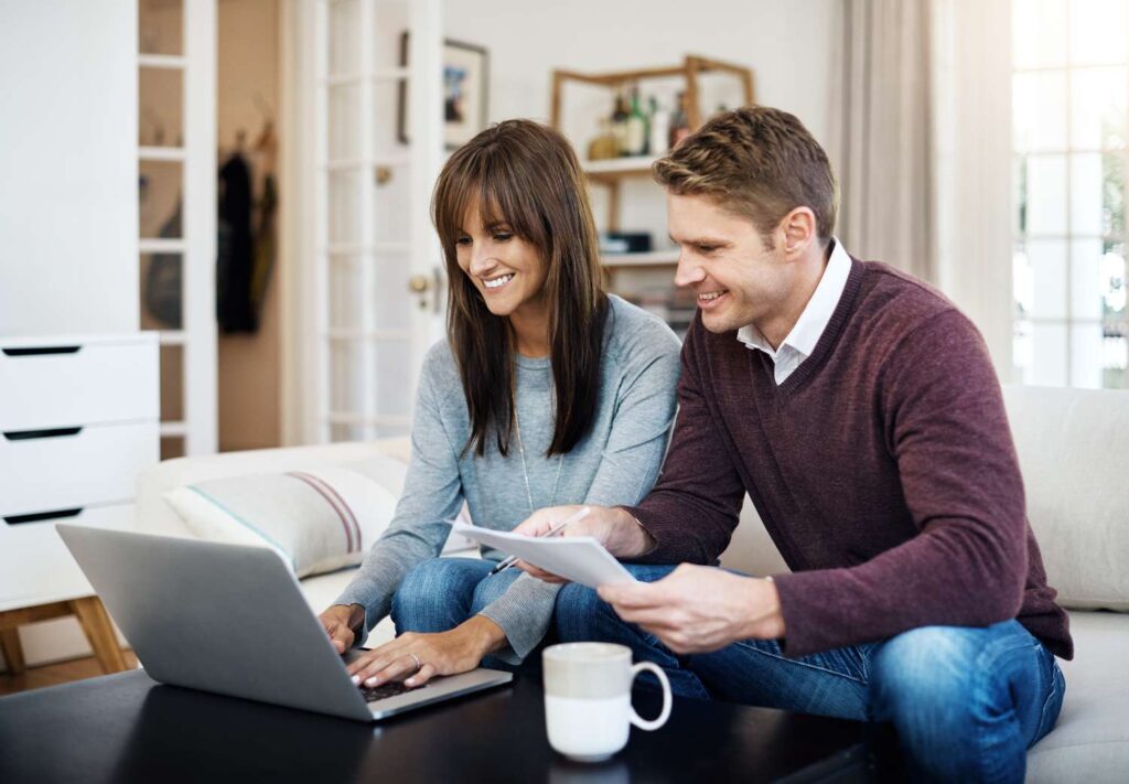 Refinance Rates Fall for a Fifth Day