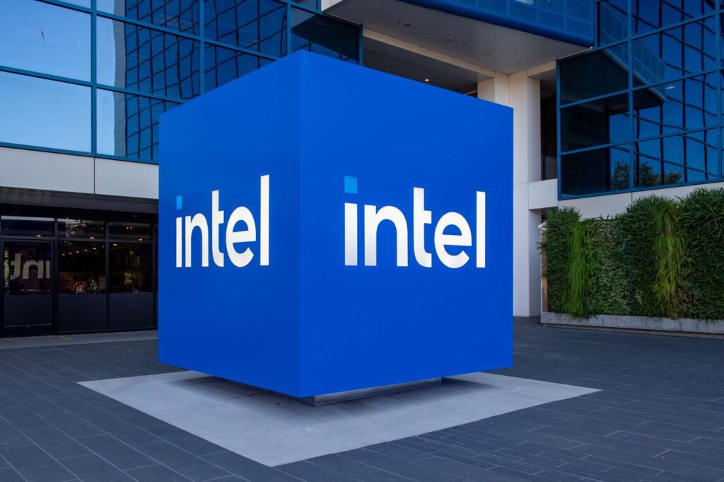 How Intel Became the S&P 500’s Top Performer This Week