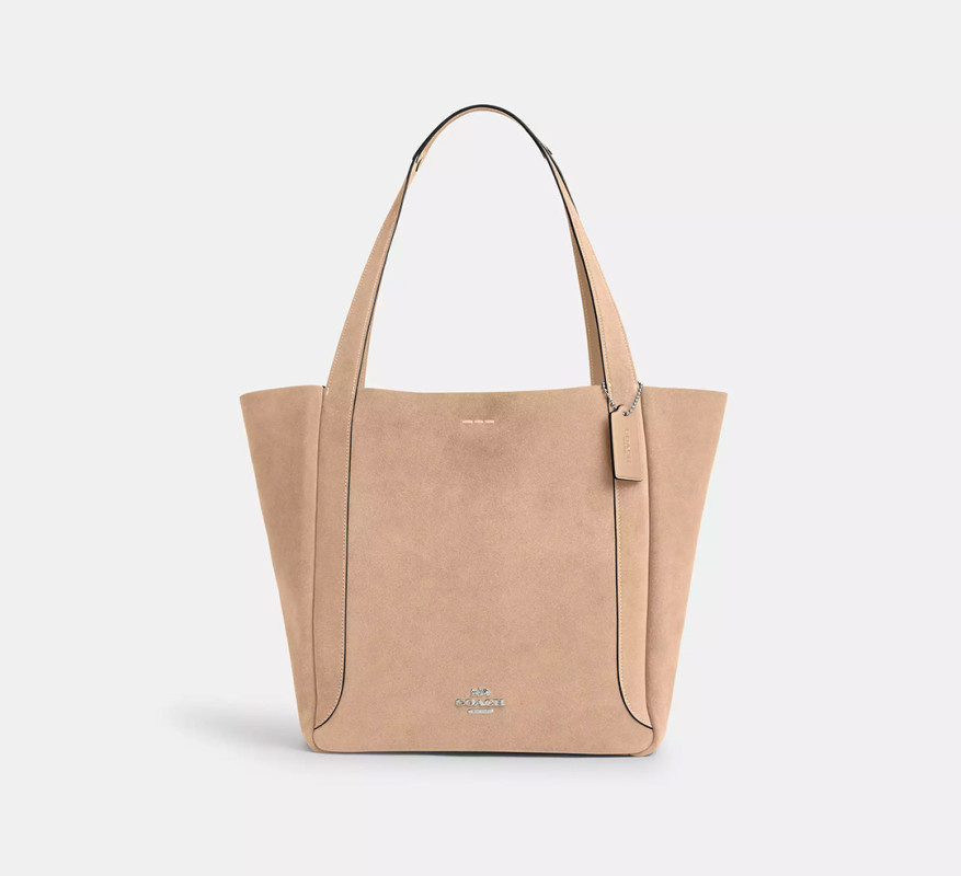 Coach Outlet is selling a $478 tote bag for only $143, and shoppers call it the 'perfect work bag'
