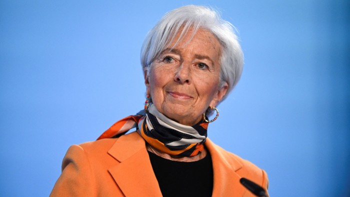 ECB cuts interest rate to 2.5%