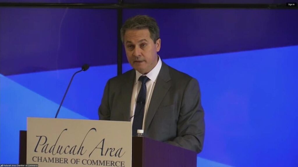 Stocks Fall as Trade War Clouds Economic Outlook: Markets Wrap