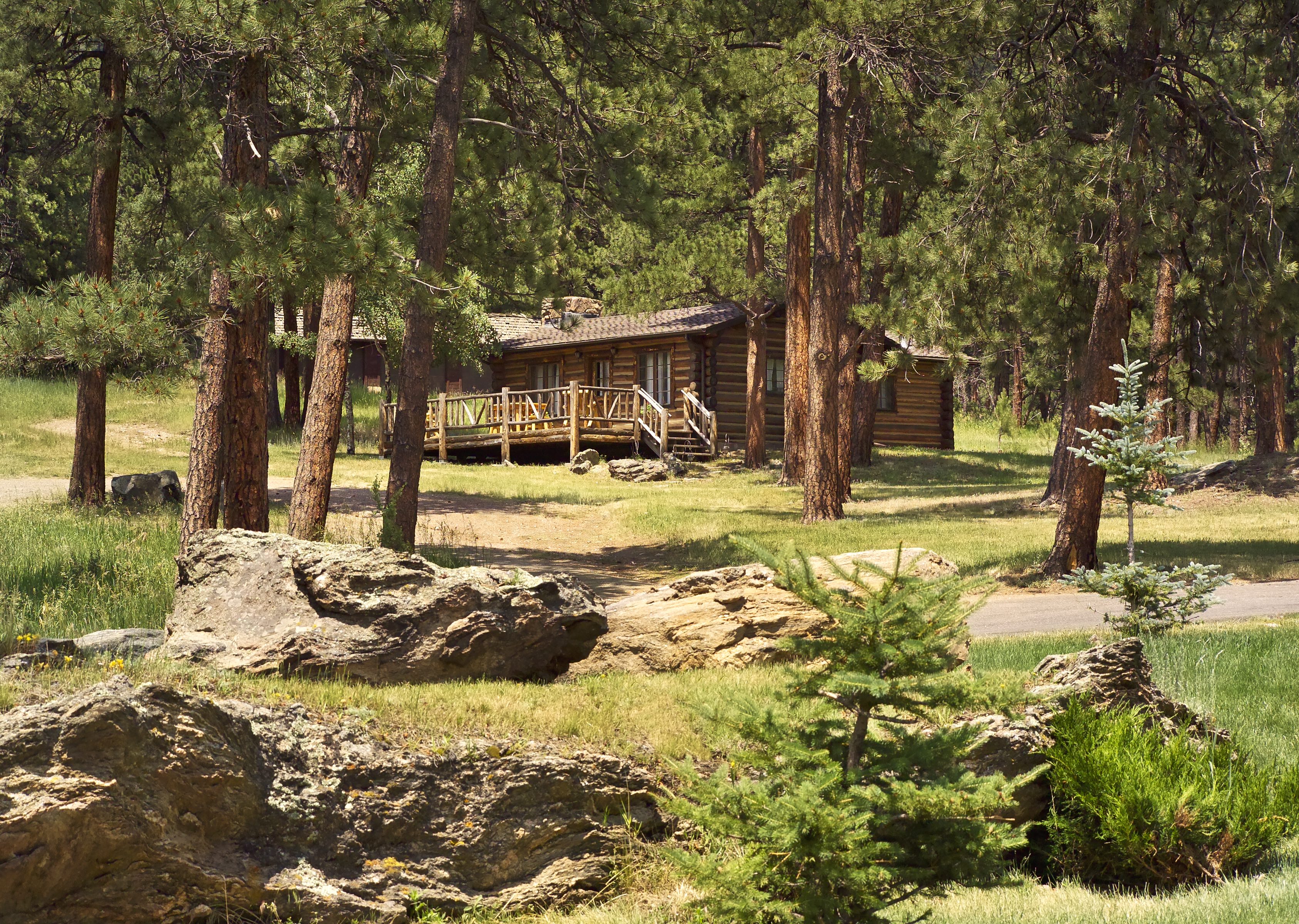 Cabin in grounds of luxury home, Colorado