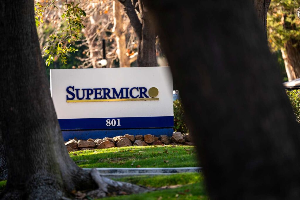 Supermicro Stock Plummets as Server Maker Posts Weak Preliminary Results