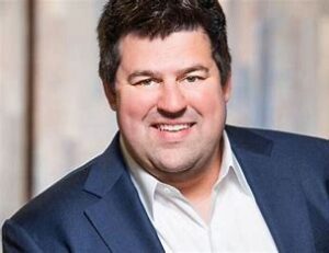 #597: Are We Heading for a Recession?, with Bob Elliott, former Head of Ray Dalio’s Investment Team at World's Largest Hedge Fund