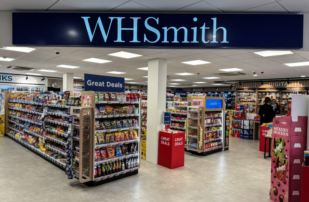 Iconic retail chain closing nearly 500 stores