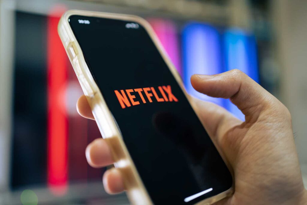 Netflix Investors, You Have Been Warned (Technical Analysis) (NASDAQ:NFLX)