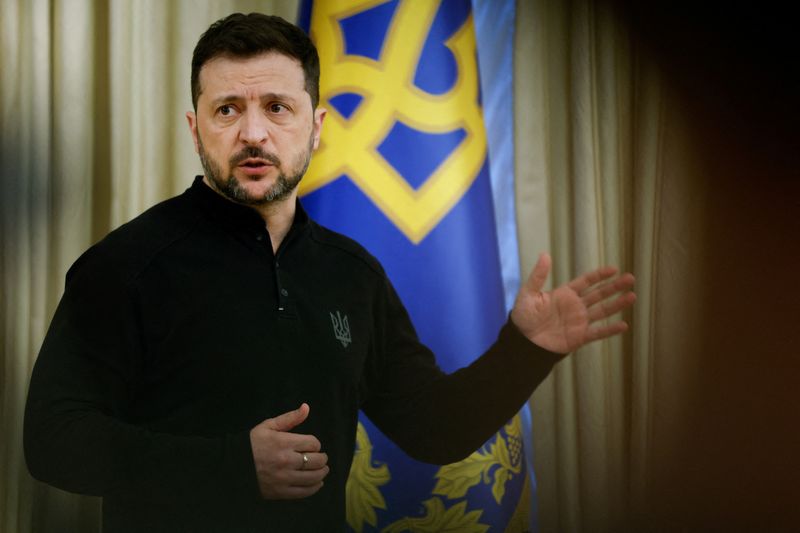 Trump and Zelenskiy clash again and US warns it could abandon Ukraine talks