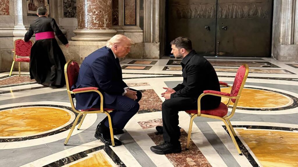 Trump criticizes Russia, meets Zelenskyy in Rome