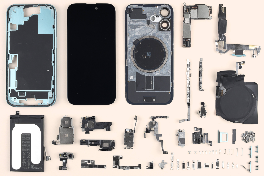 Why Trump can’t dislodge Apple from China