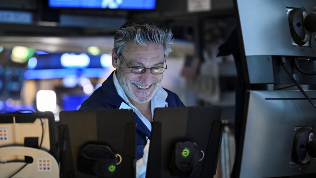 investors welcome Trump's tariff pause