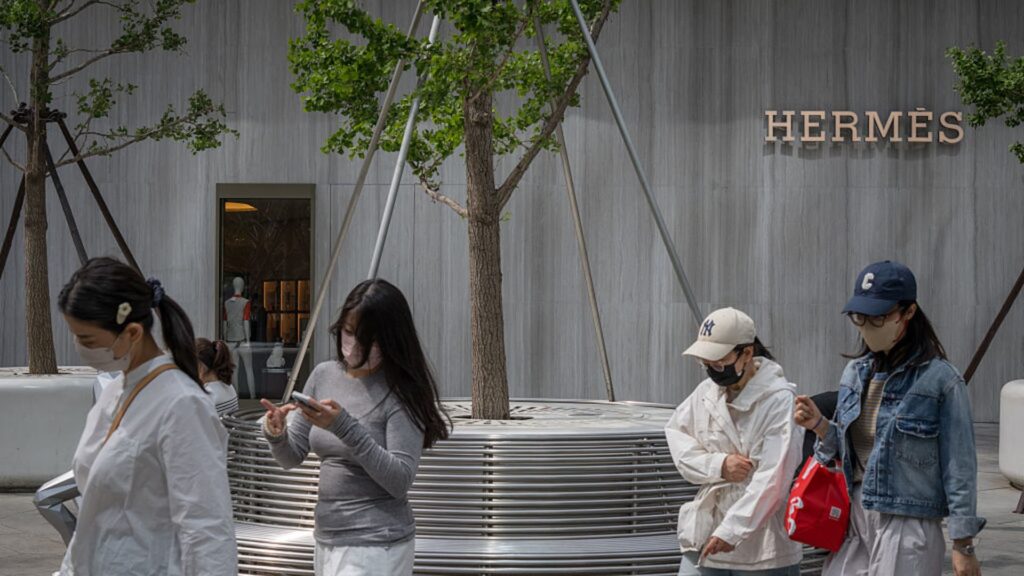 China’s latest stimulus measures fail to impress as investors focus on U.S. trade talks