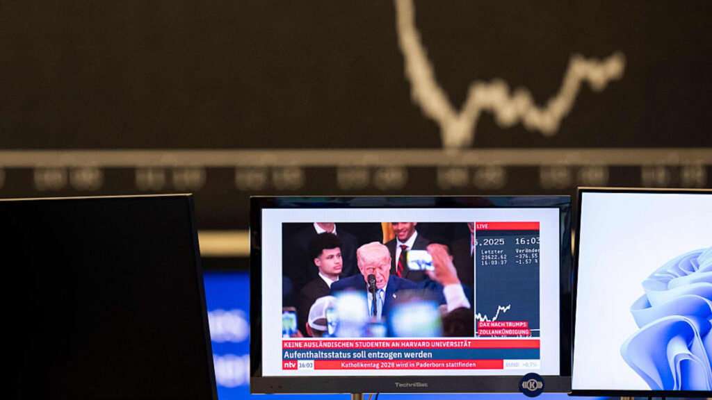 Share prices, DAX, CAC 40, FTSE 100, Stoxx 600