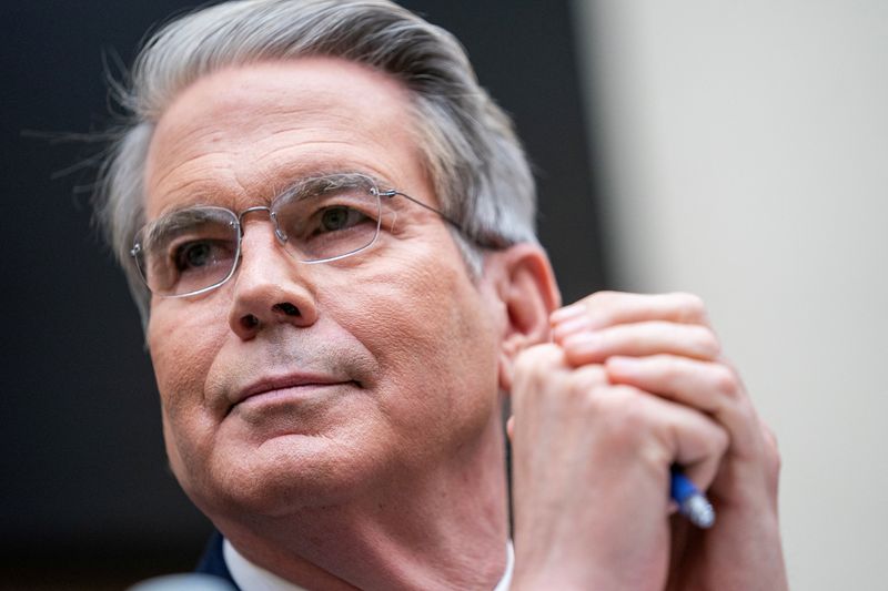 US and Chinese officials pursue Geneva talks on easing trade war