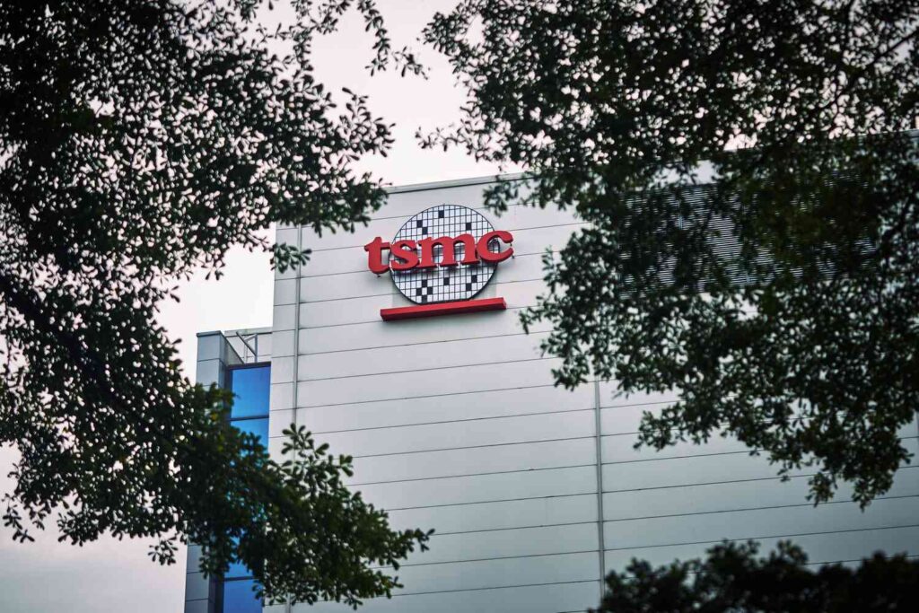 TSMC May Revenue Jumps 40% as AI Chip Demand Stays Strong