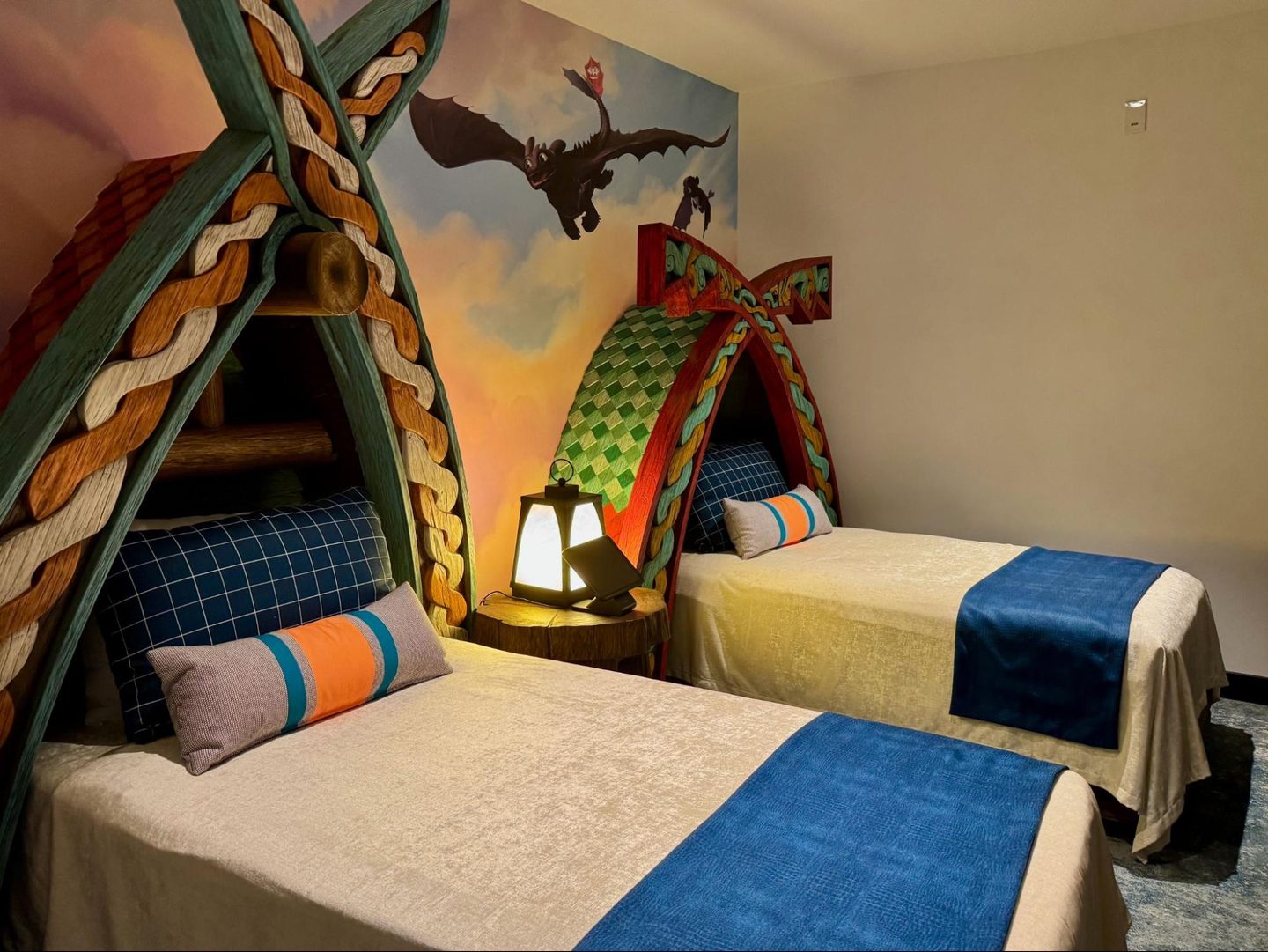 Furniture, Indoors, Bed