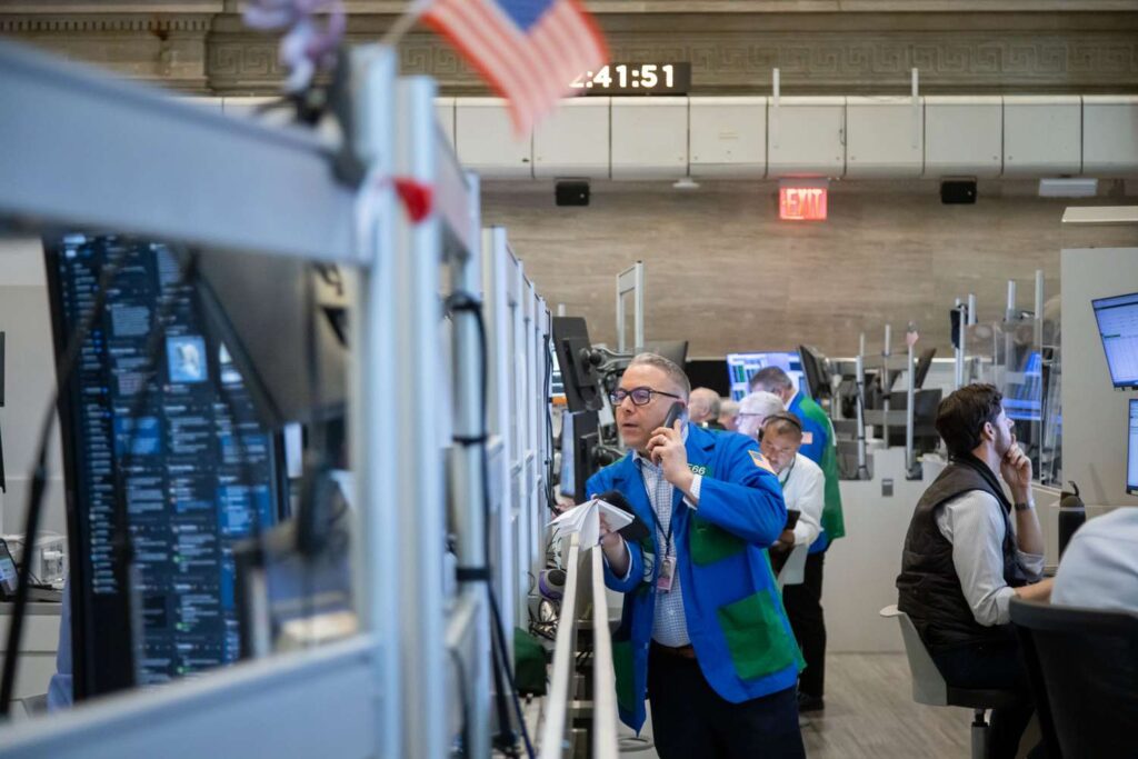 Kroger Stock Soars, Accenture Shares Drop