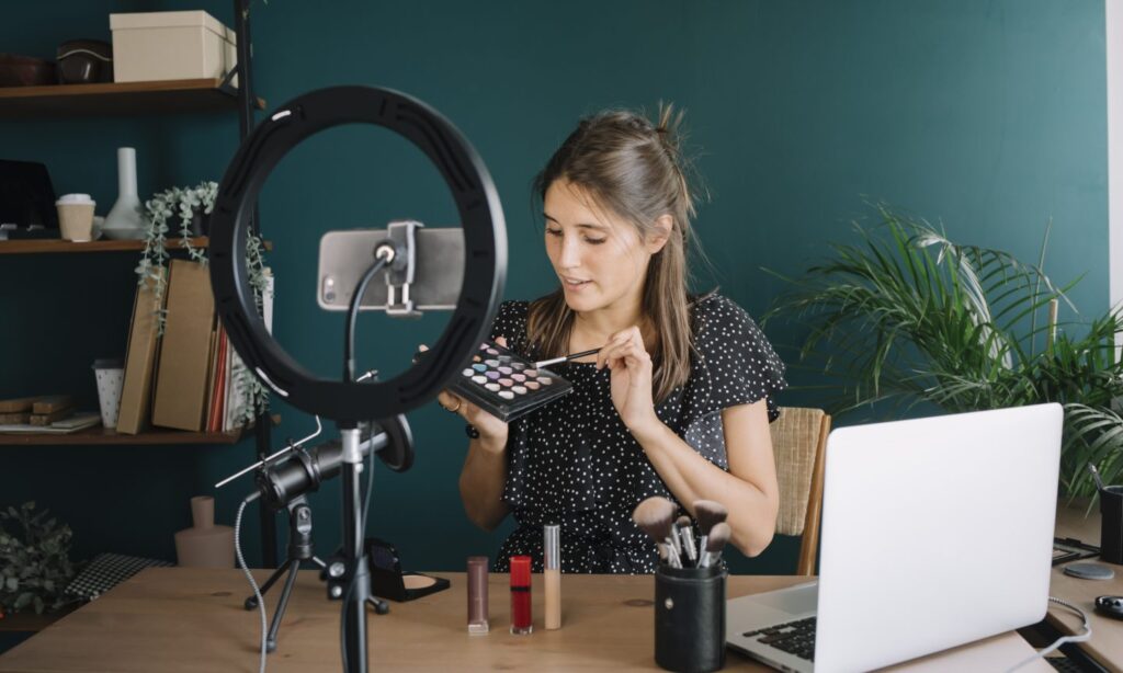 5 Things to Know About the Karat Card