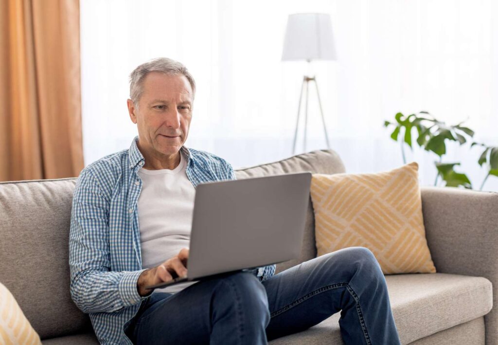 Fed Rate Cuts Are Likely on the Way—Here's Why to Consider Taking Your RMD Before That Happens