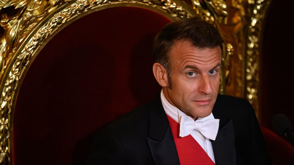 Macron's state visit to the UK overshadowed by Trump's tariff threat