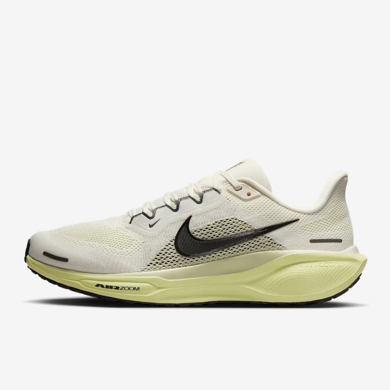 Nike is selling 'comfy' $140 road running shoes for just $85, and shoppers call them the 'best running shoes ever'