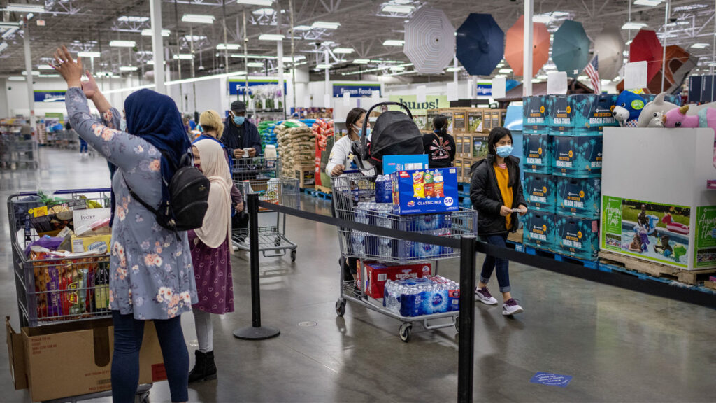 Walmart's Sam's Club steals a major edge over Costco