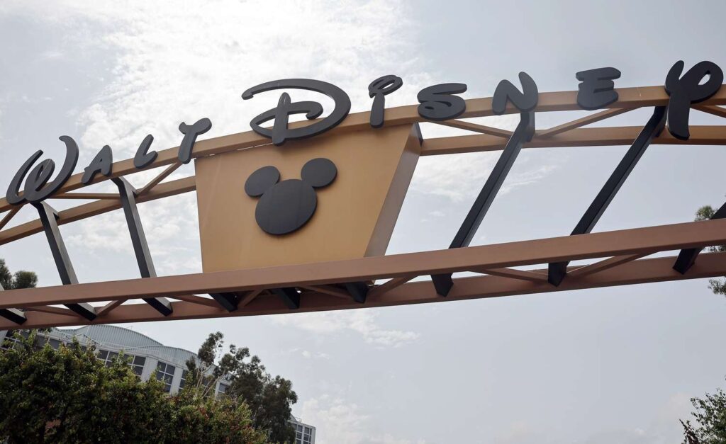 What Analysts Think of Disney Stock Ahead of Earnings