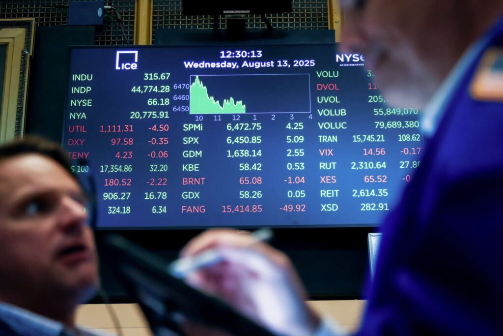 From Laggards to Leaders? Rate Cut Buzz Is Fueling a Small-Cap Stock Comeback