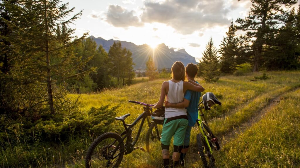 The 'ideal' age to start saving for retirement: survey