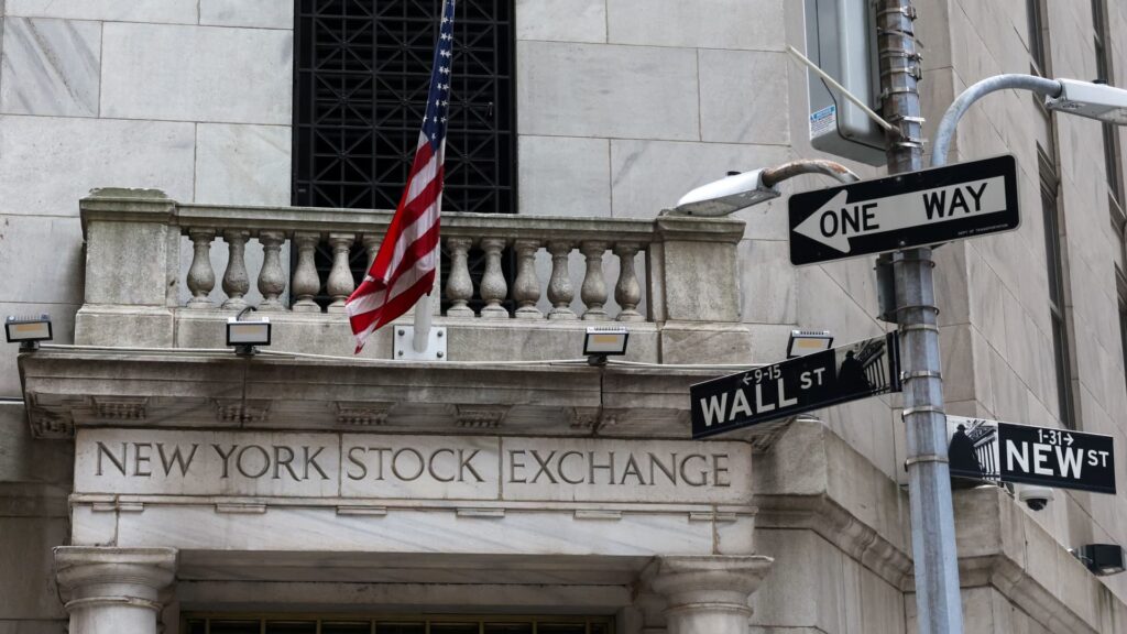 How this week's avalanche of news kept markets and investors guessing