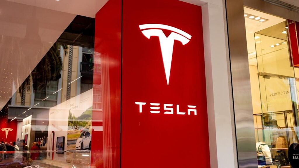 Tesla secures rideshare licence in Texas for robotaxi service