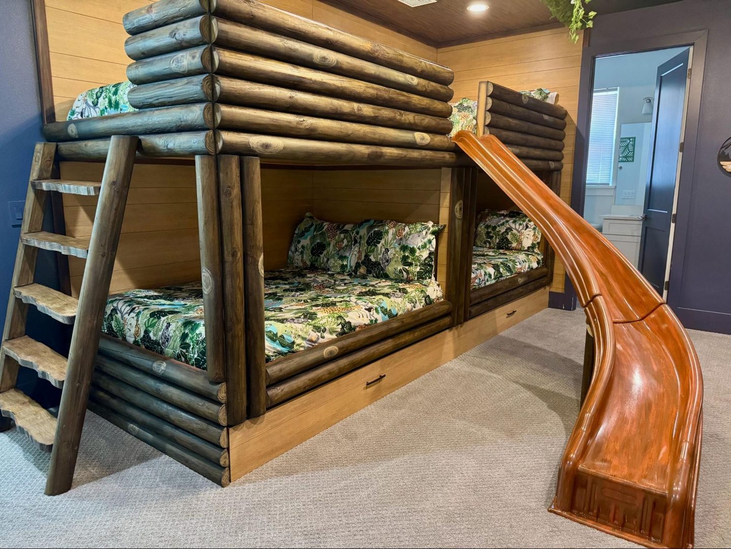 Wood, Hardwood, Stained Wood