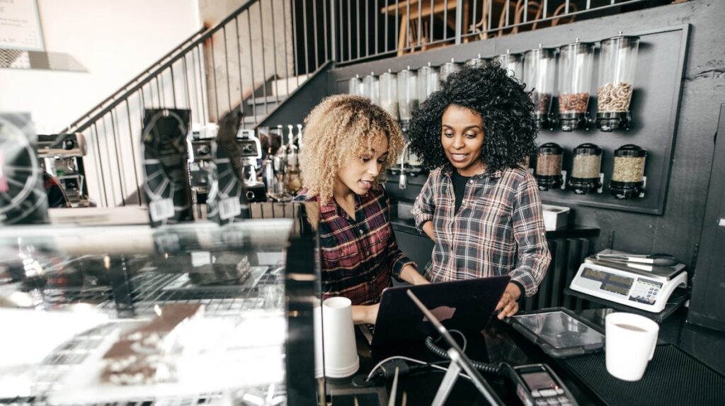 Crypto Credit Cards Hit a Wall in 2022. They Appear to Have Scaled It