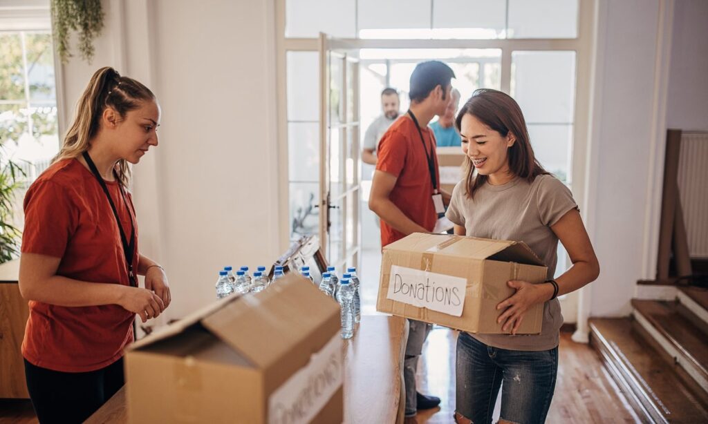 How to Fit Charitable Giving Into Your Budget