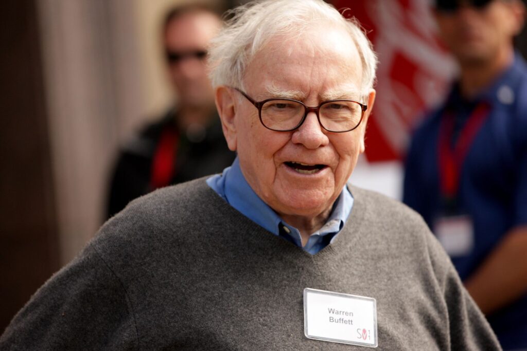 Learn the Real Strength Behind Warren Buffett's Investing Success—And the Practical Ways You Can Apply It