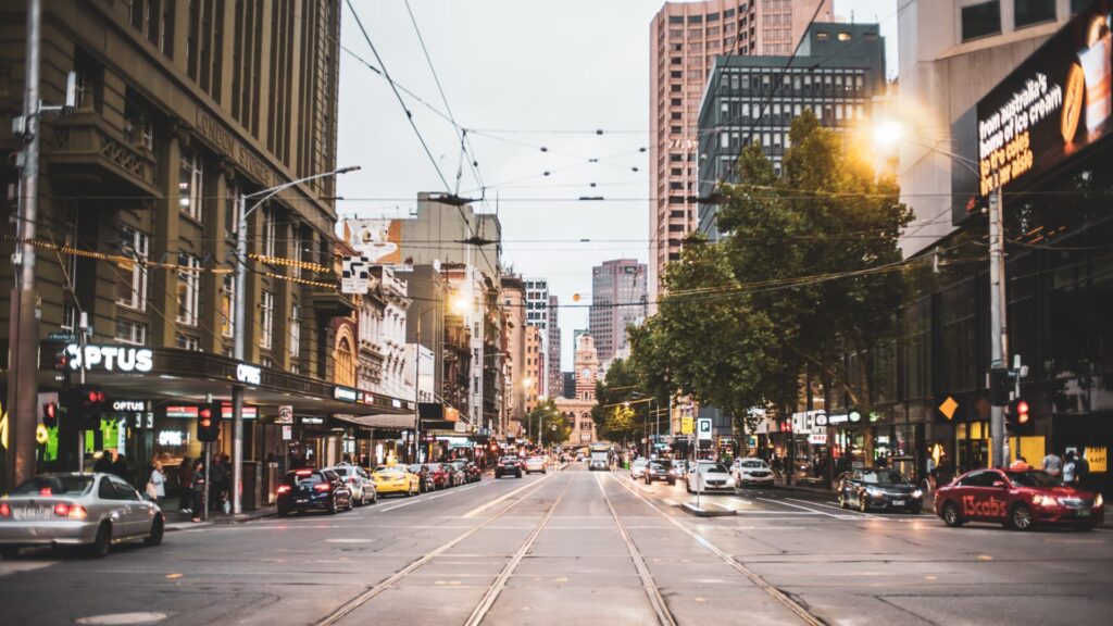 Asia markets set for lower open as banking and trade fears take hold