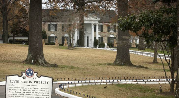 Missouri woman who tried to fraudulently sell Elvis Presley's former home gets 4 years jail. How the scheme unfolded