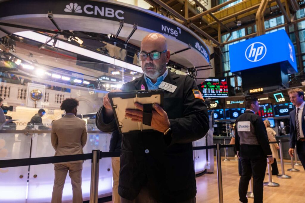 Stock Indexes Rise After Tech Rout; Palantir Shares Fall Further