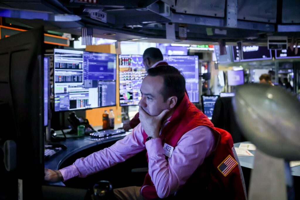 Stock Futures Tick Lower After Indexes Soar; Slew of Economic Data Due; Nvidia Shares Drop on Report Meta May Use Google AI Chips