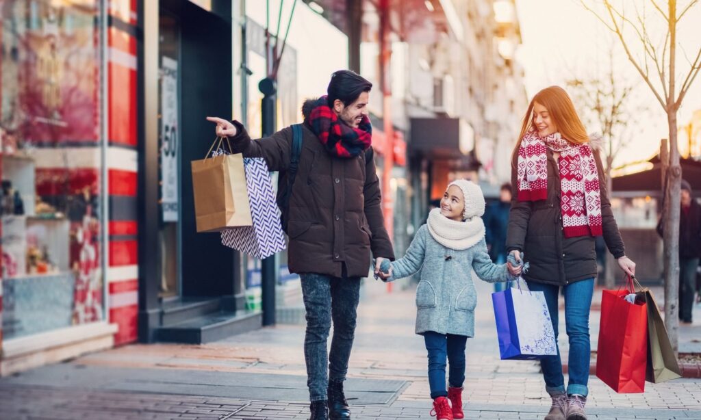 How a Personal Finance Expert Leverages Holiday Sales for Household Necessities