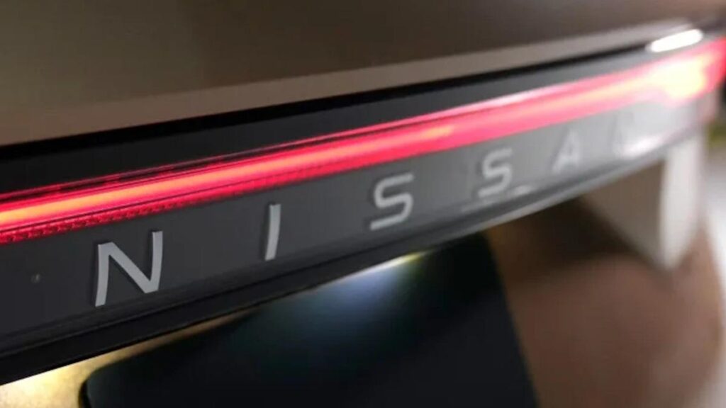 Nissan swings to first half loss, to sell Yokohama headquarters