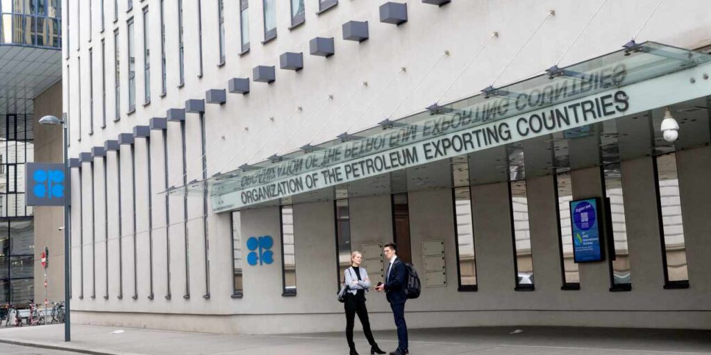 OPEC Taking 'Cautious Approach' to Oil Production