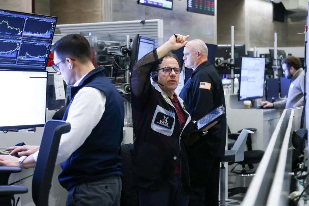Stocks Little Changed After Two Straight Sessions of Losses; Gold, Silver Rebound