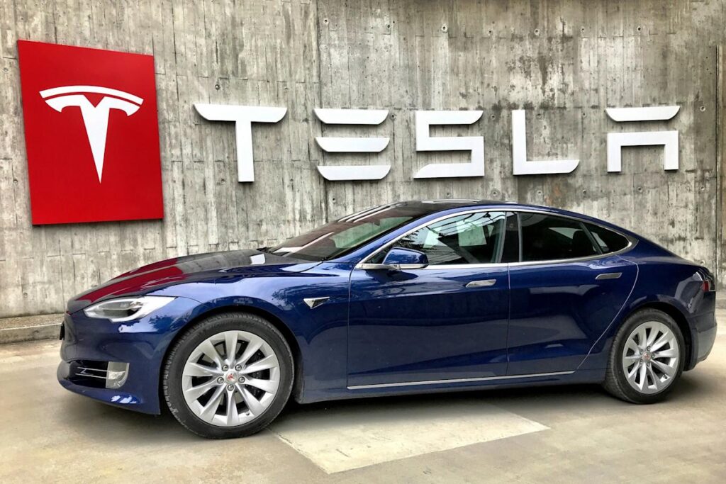 Jim Cramer Says “Tesla’s Transitioning From Auto Company to Tech Company”