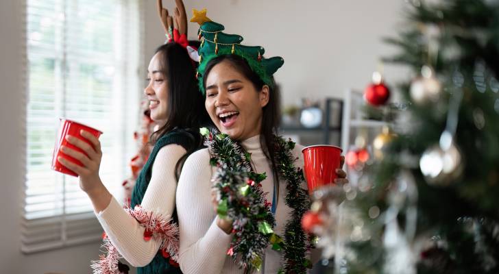 US consumers crippled by $105K debt on average in 2025. But can debt relief programs really help?