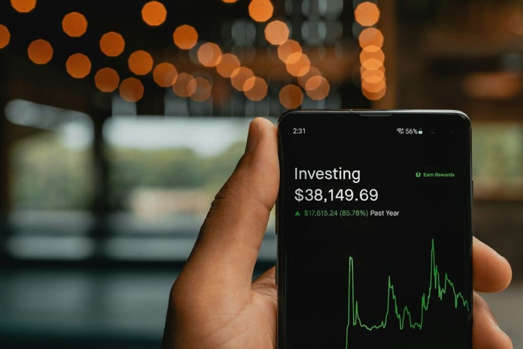 index fund investing returns on phone