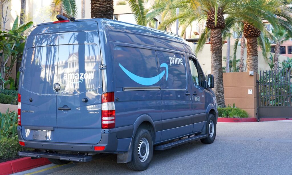 An Amazon Prime van on a street.