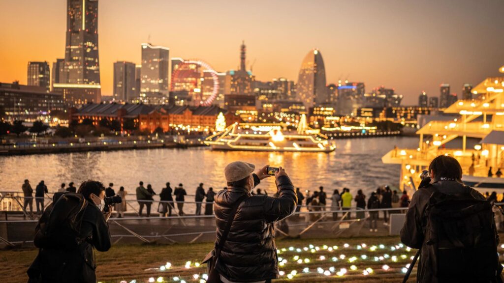 Japanese stocks hit another record high as expectations of snap poll rise