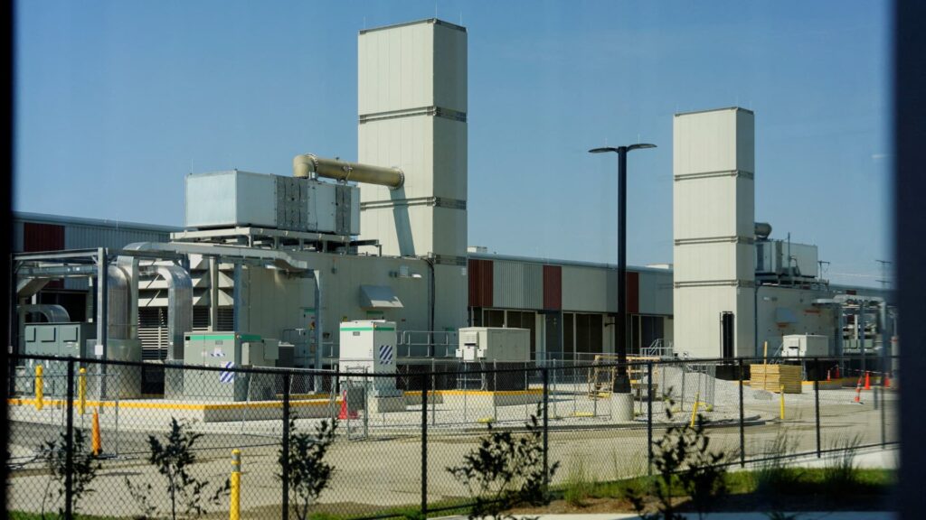 Microsoft wins approval for 15 data centers at Wisconsin Foxconn site